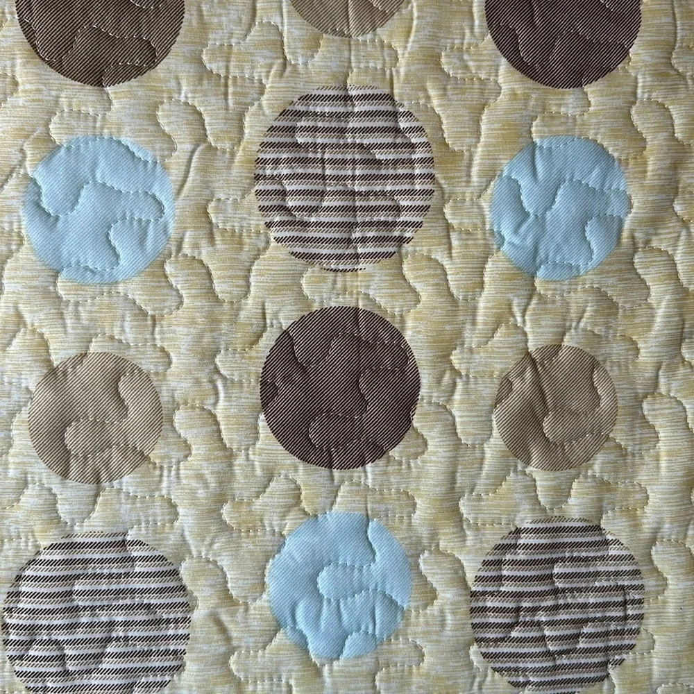 Hotel at home King 3pc Quilt set Dot with Stripes Brown and blue